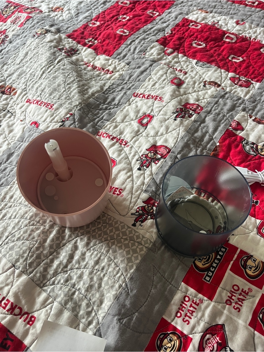 Pink and Gold Mini Humidifier - Portable - Picture 4 of 6